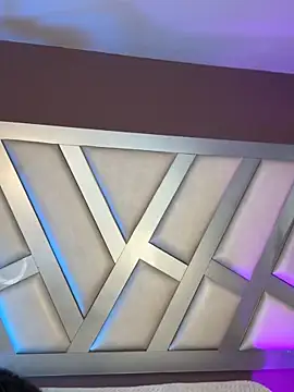 Ashleeyprincess01 online show from April 14, 2026, 2:22 pm