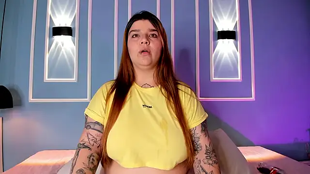 julieta zc online show from February 28, 2026, 3:50 am