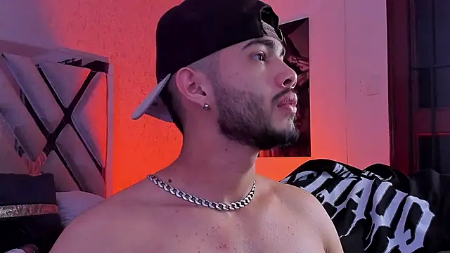 Vincentblack online show from April 16, 2026, 4:46 am