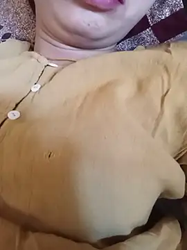 Snapshot of Rashmika_Mandana chatting on June 5, 2026, 10:10 am Rashmika Mandana online show from June 5, 2026, 10:10 am