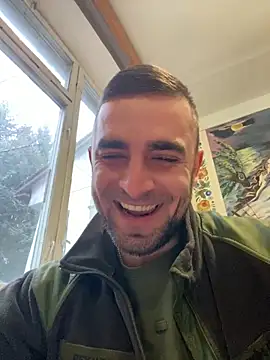 Snapshot of VANYA1997 chatting on March 2, 2026, 7:09 am VANYA1997 online show from March 2, 2026, 7:09 am