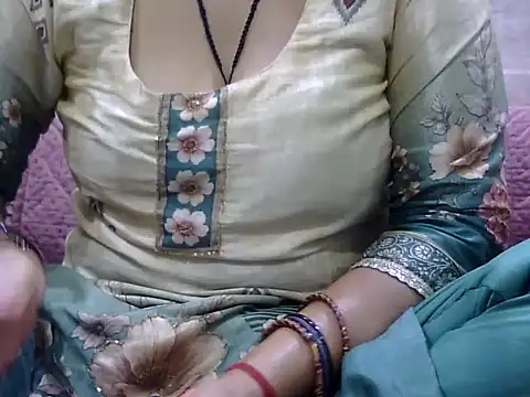 Snapshot of HOTY_SAPNA02sCyOz9QcTD chatting on May 9, 2026, 12:36 am HOTY SAPNA02sCyOz9QcTD online show from May 9, 2026, 12:36 am