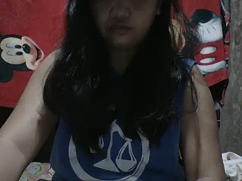 Flowerbebe online show from March 1, 2026, 7:14 pm