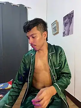 asian darlingcummersxXx online show from May 22, 2026, 4:16 pm