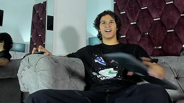 TonyBenedetti online show from April 16, 2026, 8:53 pm