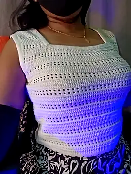 Snapshot of Kritika05 chatting on June 30, 2026, 7:58 pm Kritika05 online show from June 30, 2026, 7:58 pm