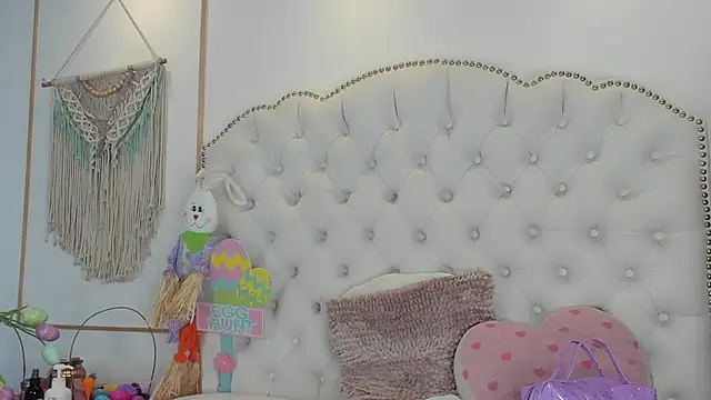 Sara funy online show from April 2, 2026, 11:28 am