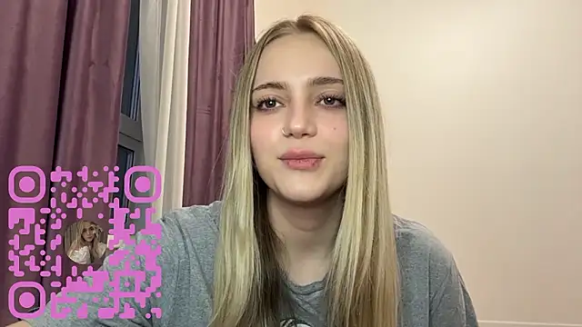 Snapshot of DebiCoppolino chatting on February 25, 2026, 3:12 pm DebiCoppolino online show from February 25, 2026, 3:12 pm