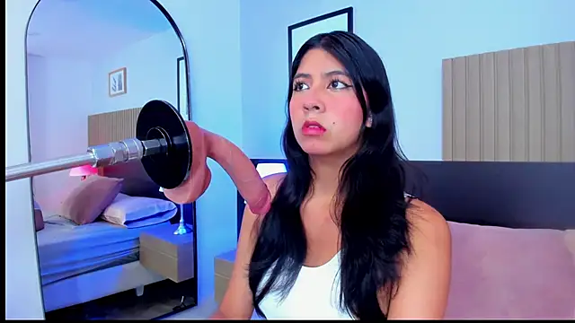 lanna doll  online show from February 26, 2026, 11:43 am