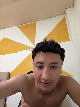 Gonzalogz online show from May 18, 2026, 4:01 am