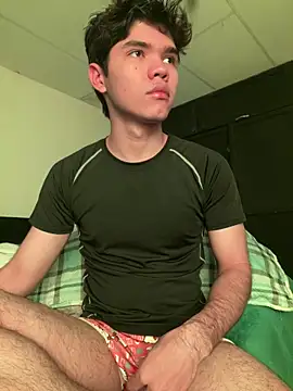 Camii pink online show from February 27, 2026, 6:19 pm