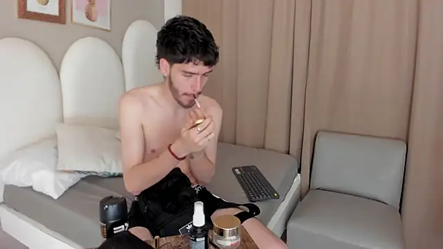 Jason 23   online show from April 12, 2026, 1:36 pm