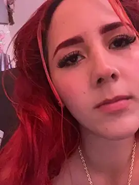 kisscherry8 online show from April 12, 2026, 8:34 pm