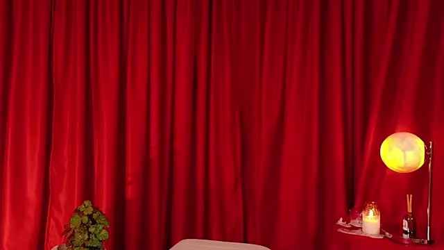 Mia Benett  online show from April 4, 2026, 3:07 pm