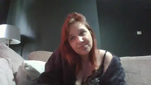 Snapshot of Curvy_Clare chatting on March 16, 2026, 11:03 am Curvy Clare online show from March 16, 2026, 11:03 am