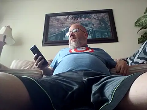 Snapshot of WorthingtonM3 chatting on April 27, 2026, 1:31 pm WorthingtonM3 online show from April 27, 2026, 1:31 pm