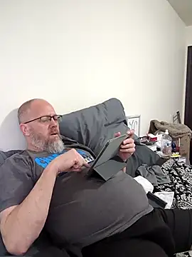 Snapshot of WorthingtonM3 chatting on May 1, 2026, 8:14 pm WorthingtonM3 online show from May 1, 2026, 8:14 pm