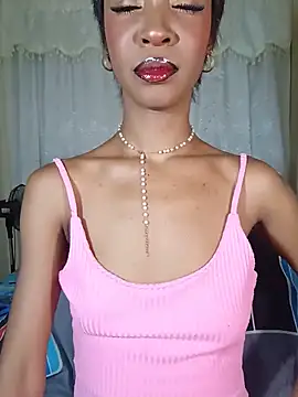 Snapshot of TinnaPeyton chatting on May 28, 2026, 11:21 pm TinnaPeyton online show from May 28, 2026, 11:21 pm