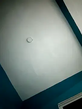 Hugaldo11 online show from February 25, 2026, 6:24 am