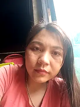 Linhna20 online show from March 19, 2026, 6:24 am