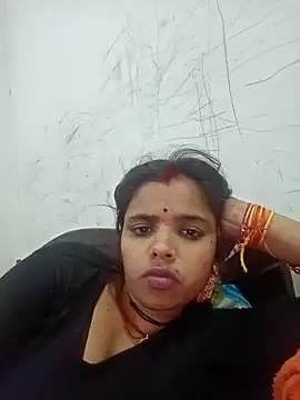 Hot chani online show from March 25, 2026, 6:51 pm