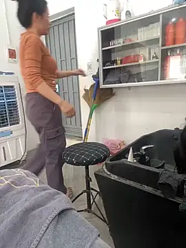 Ivy Trix2 online show from March 11, 2026, 6:40 am