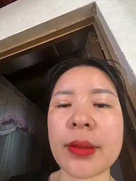 Snapshot of Ivy_Trix2 chatting on March 2, 2026, 2:23 am Ivy Trix2 online show from March 2, 2026, 2:23 am