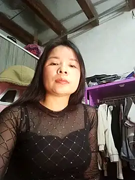 Ivy Trix2 online show from March 3, 2026, 3:08 pm