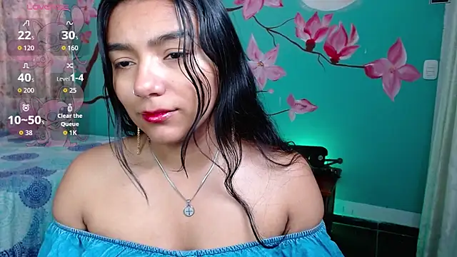 NoelleVireaux online show from March 28, 2026, 1:01 pm