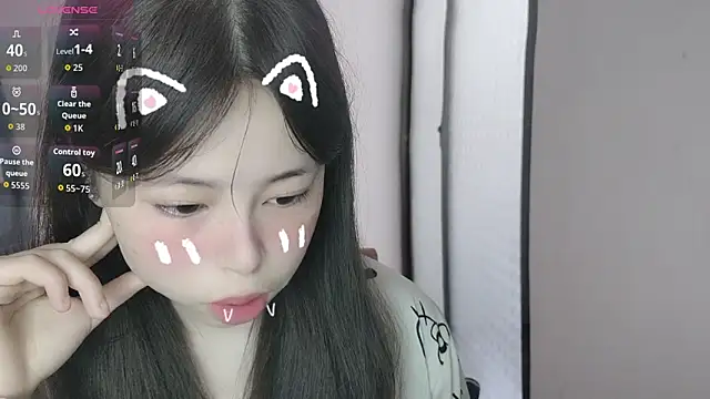 Snapshot of F-Yihao chatting on March 7, 2026, 5:14 am F-Yihao online show from March 7, 2026, 5:14 am