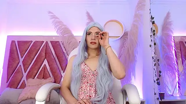 Evelyn Thomas online show from February 27, 2026, 7:35 pm