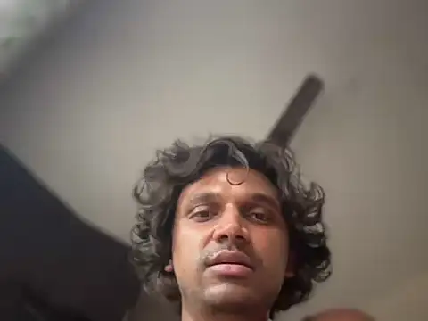 Snapshot of Mike_lumeire chatting on February 27, 2026, 8:58 am Mike lumeire online show from February 27, 2026, 8:58 am