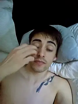 gastontwink online show from February 26, 2026, 7:03 pm