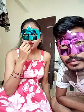 Sweet Cpl  online show from March 5, 2026, 2:08 am