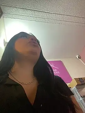 GeorgiaPink  online show from April 20, 2026, 11:28 pm