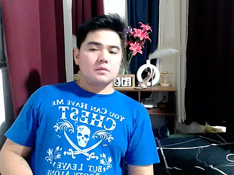 Snapshot of Bigdaddybear888 chatting on May 15, 2026, 4:49 pm Bigdaddybear888 online show from May 15, 2026, 4:49 pm