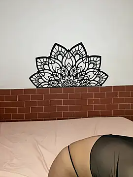 Snapshot of Emily_cute777 chatting on March 1, 2026, 6:35 am Emily cute777 online show from March 1, 2026, 6:35 am