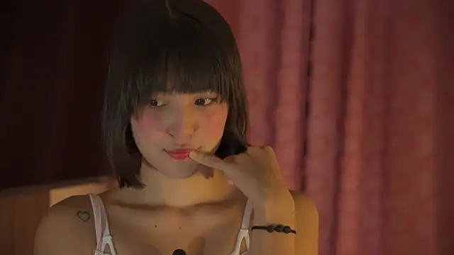 AitanaJhons  online show from March 28, 2026, 10:38 am