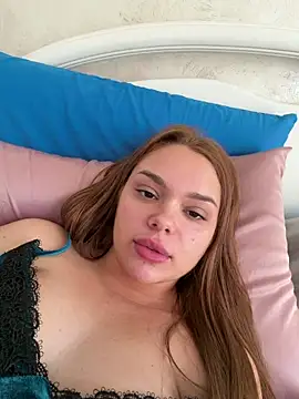 Snapshot of Kitty2490 chatting on March 1, 2026, 12:49 pm Kitty2490 online show from March 1, 2026, 12:49 pm