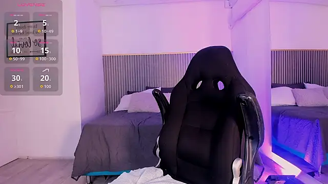 AgathaUwuDoll online show from March 24, 2026, 4:12 am