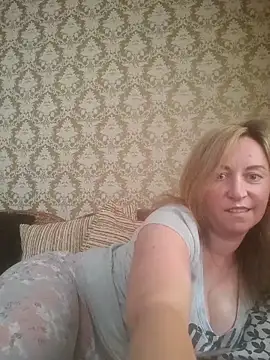 Snapshot of ChristinaYork chatting on May 20, 2026, 7:16 am ChristinaYork online show from May 20, 2026, 7:16 am