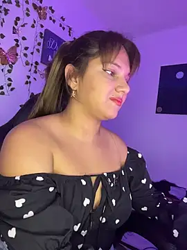 aurora bela online show from March 5, 2026, 11:43 pm