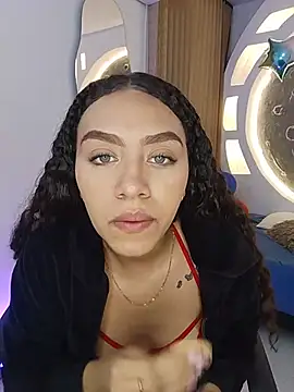 Snapshot of ritzabeth_daniel chatting on July 7, 2026, 6:58 am ritzabeth daniel online show from July 7, 2026, 6:58 am