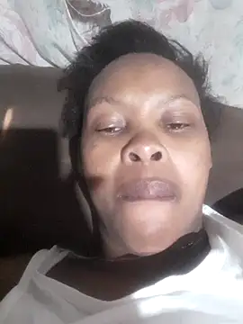 Nutty2in1 online show from April 17, 2026, 10:34 pm