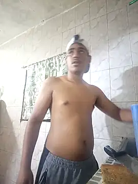 luis230436 online show from March 28, 2026, 2:45 am