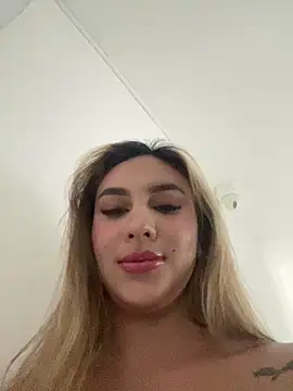 Snapshot of SamanthaVega_ chatting on June 30, 2026, 9:48 pm SamanthaVega online show from June 30, 2026, 9:48 pm