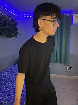 noah millerx online show from April 1, 2026, 5:42 am