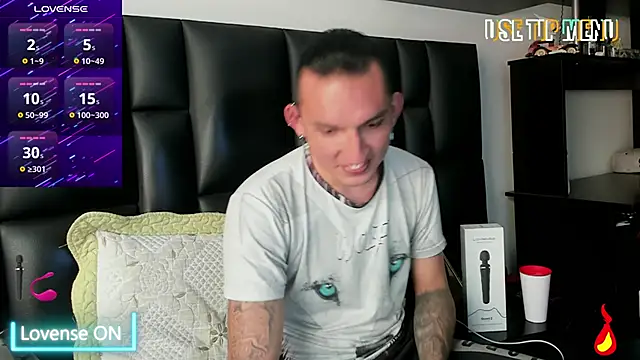 Snapshot of Mike_Waters chatting on March 23, 2026, 9:58 pm Mike Waters online show from March 23, 2026, 9:58 pm