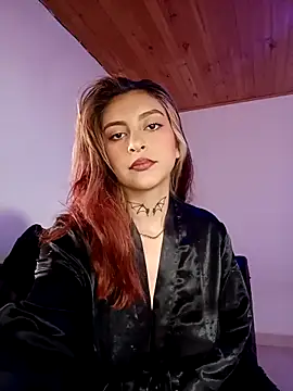 agathamoont online show from February 28, 2026, 1:33 pm