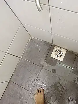 mrnaked online show from February 26, 2026, 6:02 am